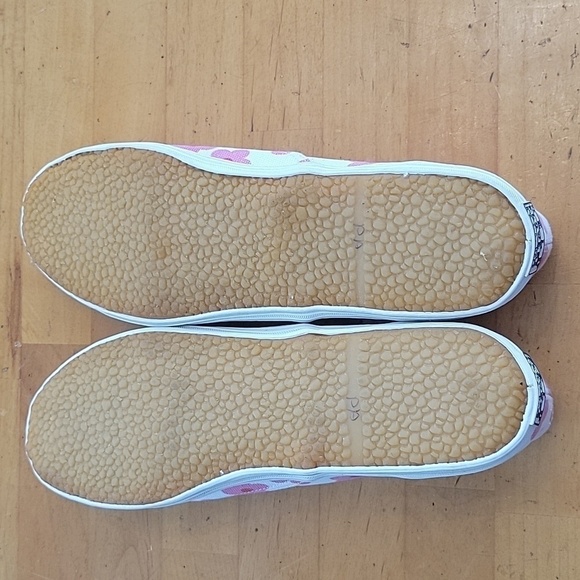 Nell Flowers size 9 flowers shoe - Picture 4 of 4